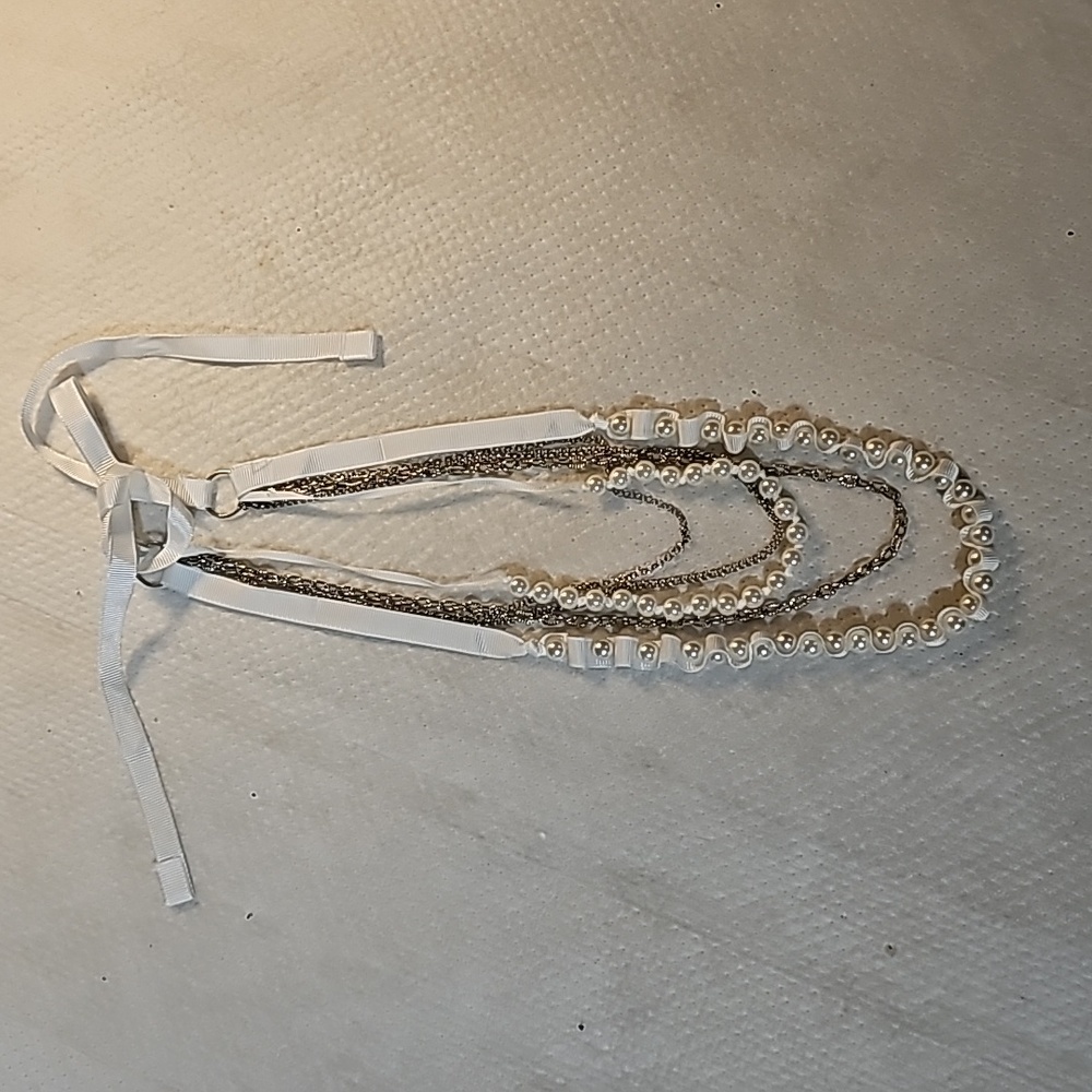 Jewelry - Picture 3 of 11
